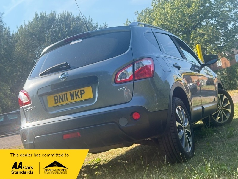 Nissan Qashqai 1.6 Acenta 2Wd Euro 5 Ss Red #18