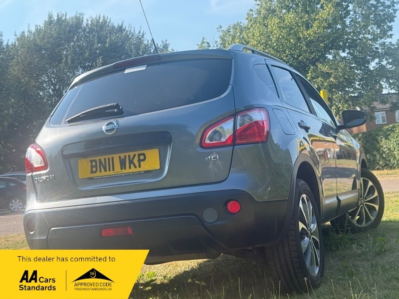 Nissan Qashqai 1.6 Acenta 2Wd Euro 5 Ss Red #14