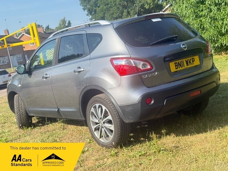 Nissan Qashqai 1.6 Acenta 2Wd Euro 5 Ss Red #15