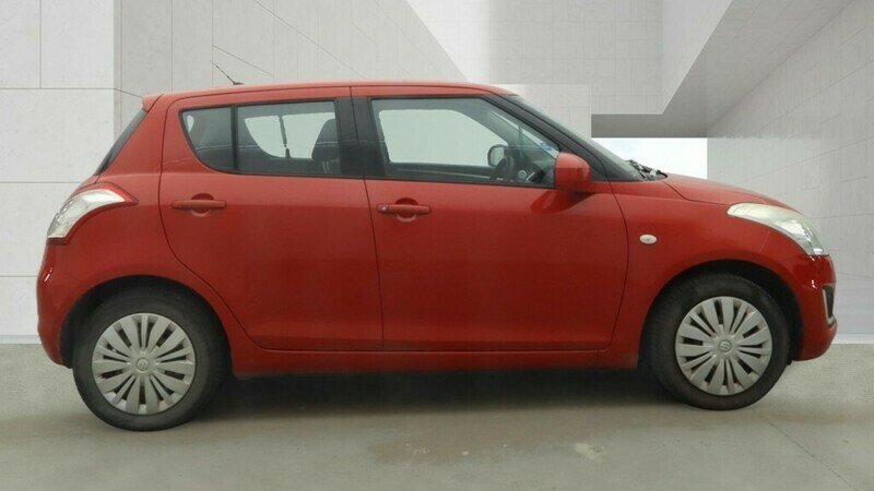 Suzuki Swift 1.2 Sz2 Hatchback DY64LRX Red #4