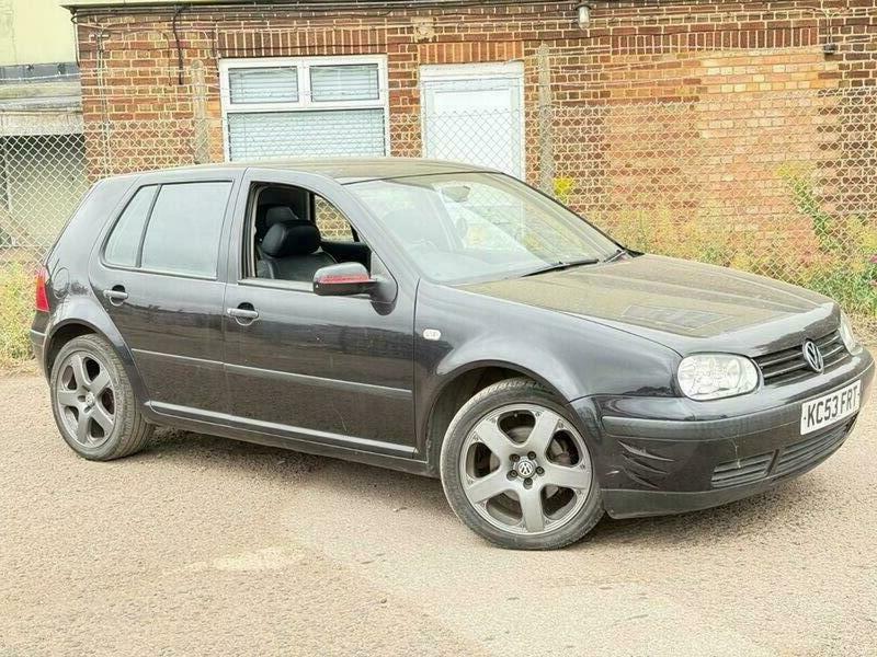 Volkswagen Golf 1.9 Tdi Pd Match Black #6