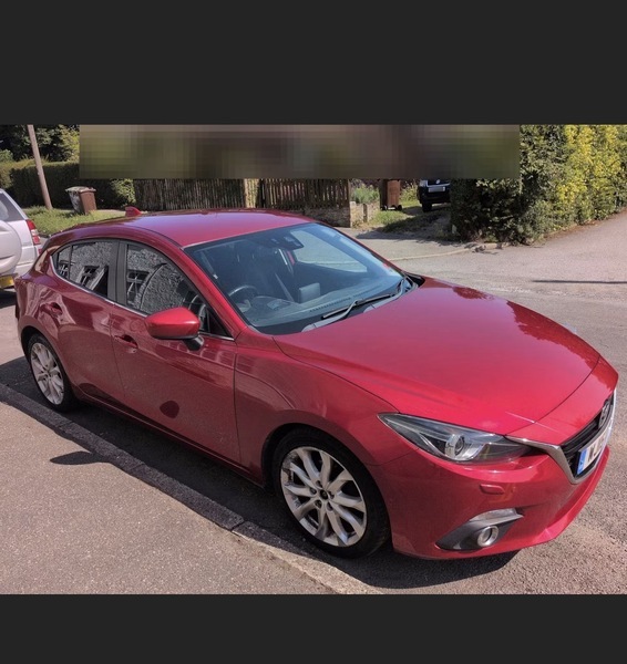 Mazda 3 2.2 Skyactiv-d Sport Nav Red