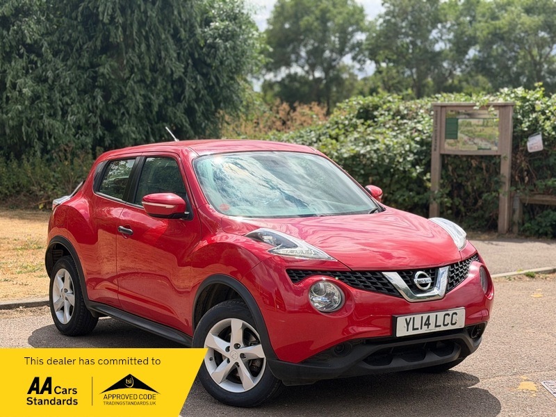 Nissan Juke 1.6 Visia Suv YL14LCC Red #4