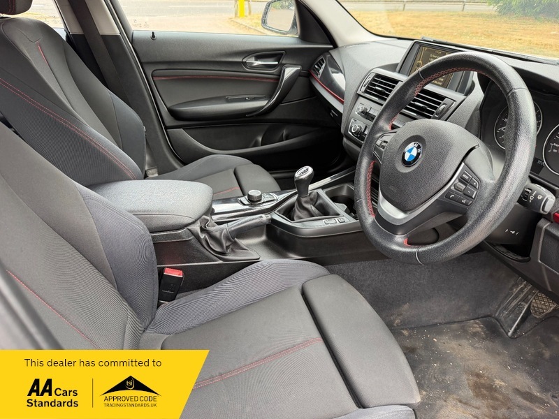 BMW 1 Series 2.0 120D Black #29