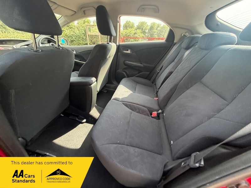 Honda Civic 1.6 I-dtec Es 118 Bhp Silver #24