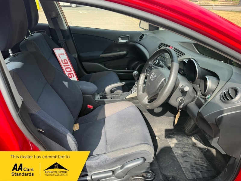 Honda Civic 1.6 I-dtec Es 118 Bhp Silver #28