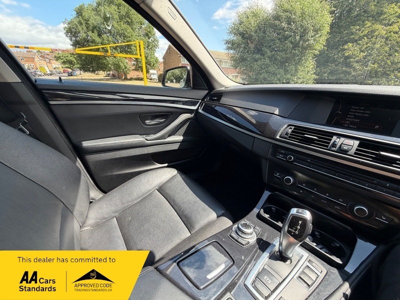 BMW 5 Series 520D M Sport Step Black #36
