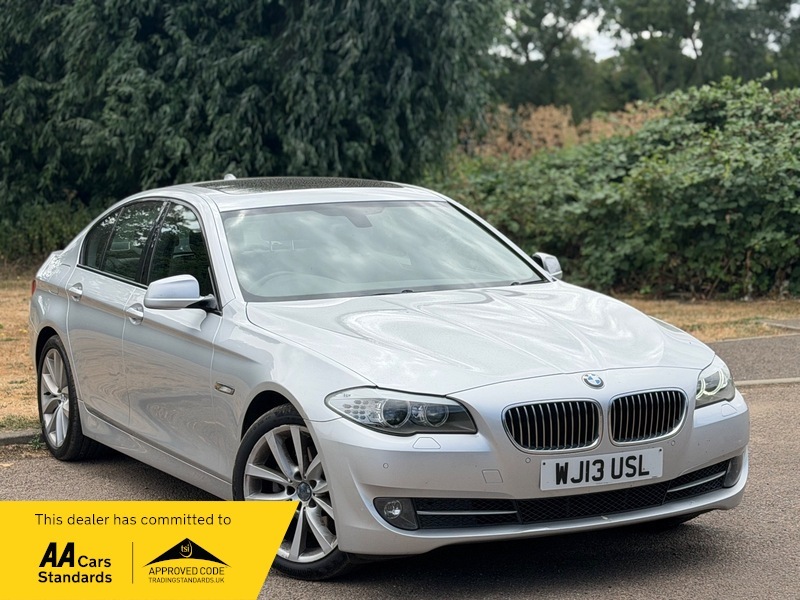 BMW 5 Series 520D M Sport Step Black #10