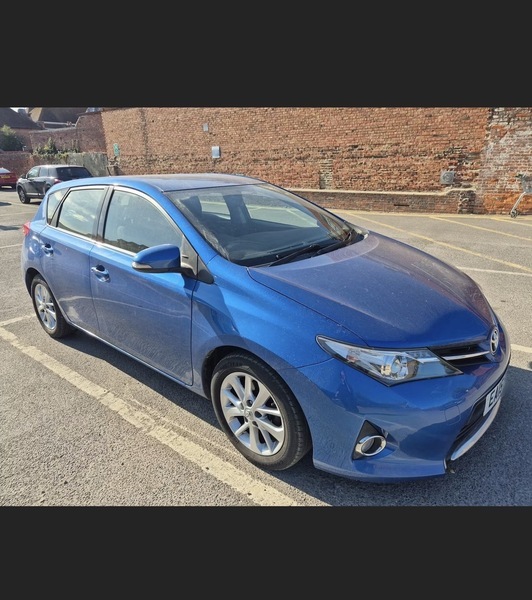 Toyota Auris 1.33 Dual Vvt-i Icon Blue