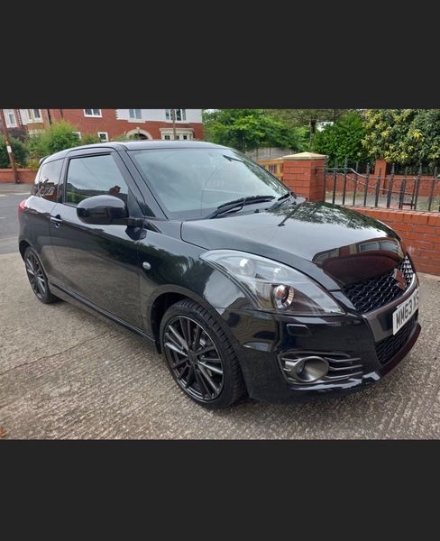 Suzuki Swift 1.6 Sport Hatchback Black