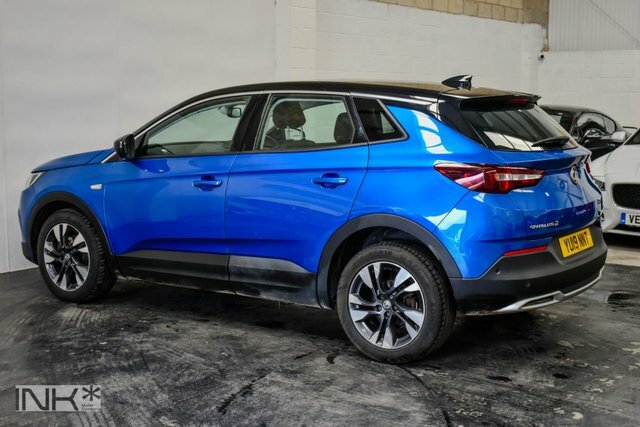 Vauxhall Grandland X  Black #8