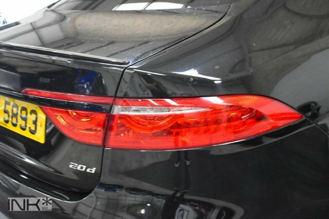 Jaguar XF 2.0D Prestige Silver #37