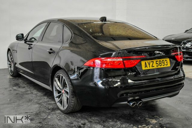 Jaguar XF 2.0D Prestige Silver #10