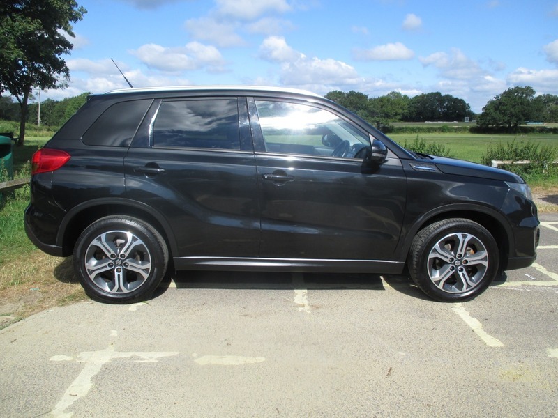 Suzuki Grand Vitara Sz5 Black #4