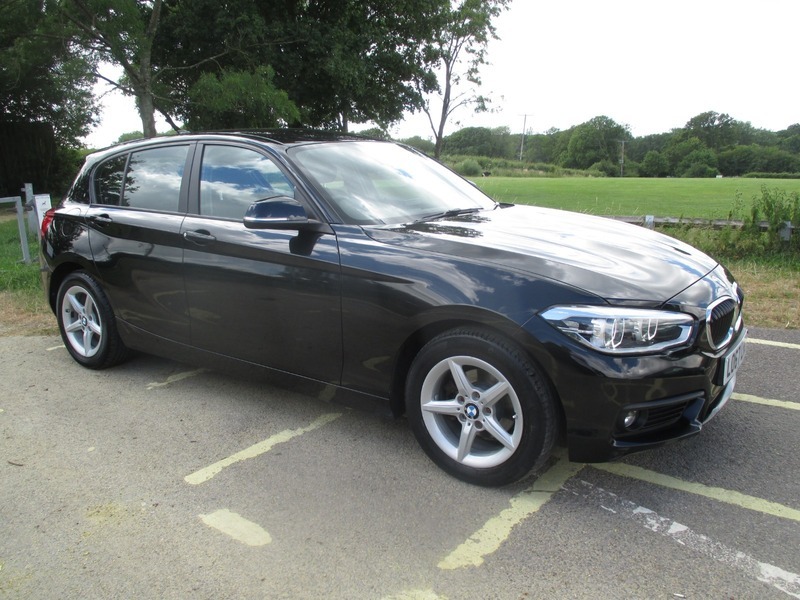 BMW 1 Series 116D Se Business Black #2