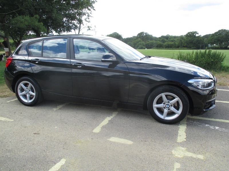 BMW 1 Series 116D Se Business Black #3