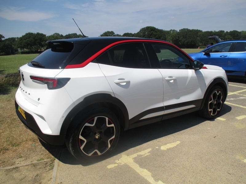 Vauxhall Mokka Sri Premium White #5