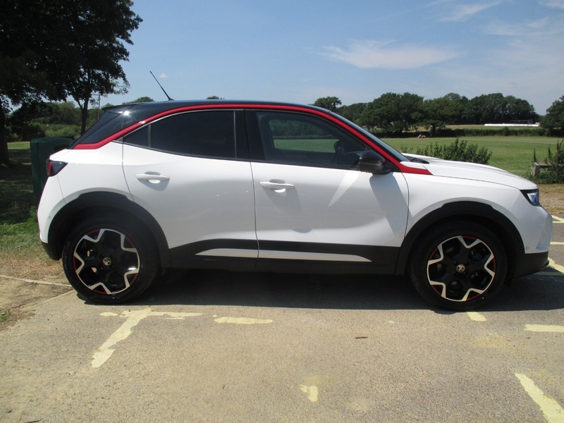 Vauxhall Mokka Sri Premium White #3