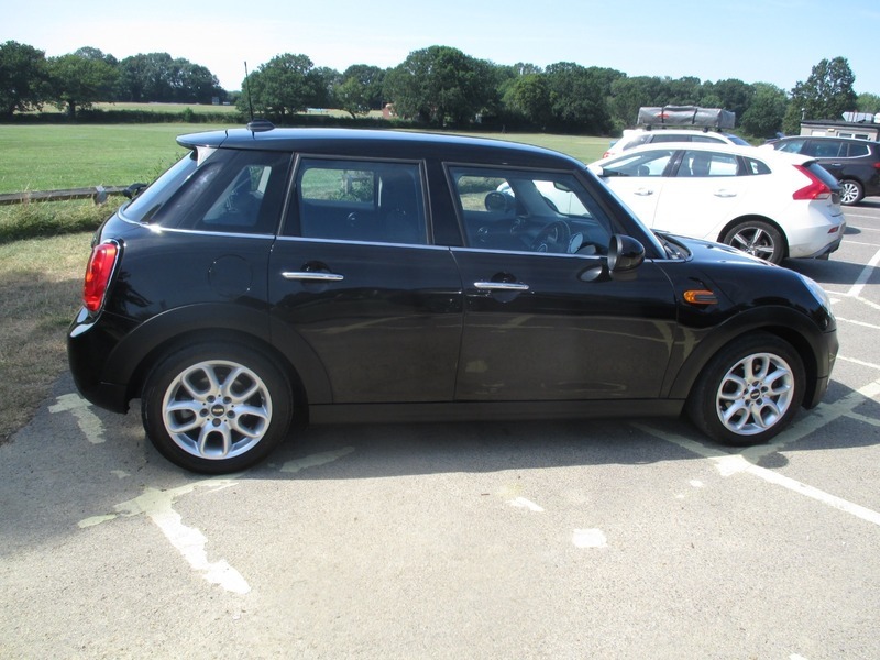 Mini Hatch D Black #6
