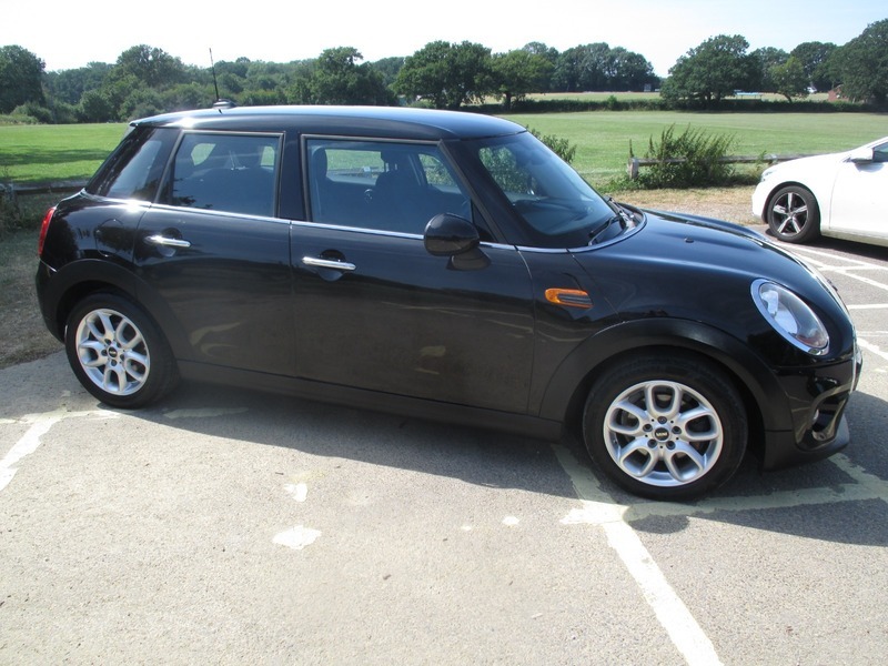 Mini Hatch D Black #4