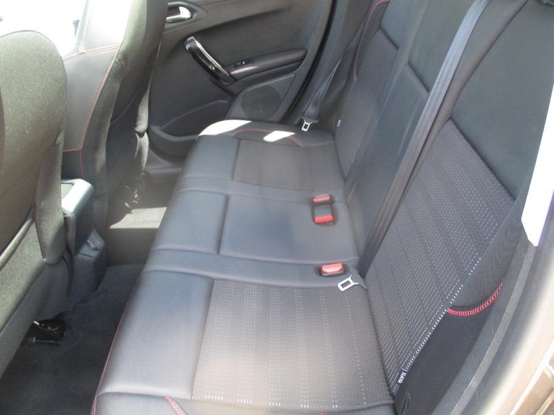 Peugeot 2008 1.2 Puretech Allure Premium Euro 6 Grey #26