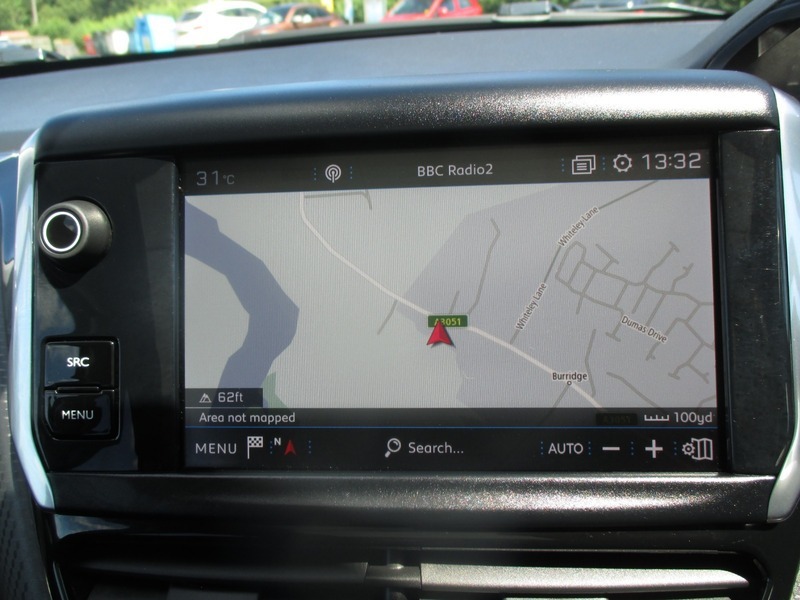 Peugeot 2008 1.2 Puretech Allure Premium Euro 6 Grey #35