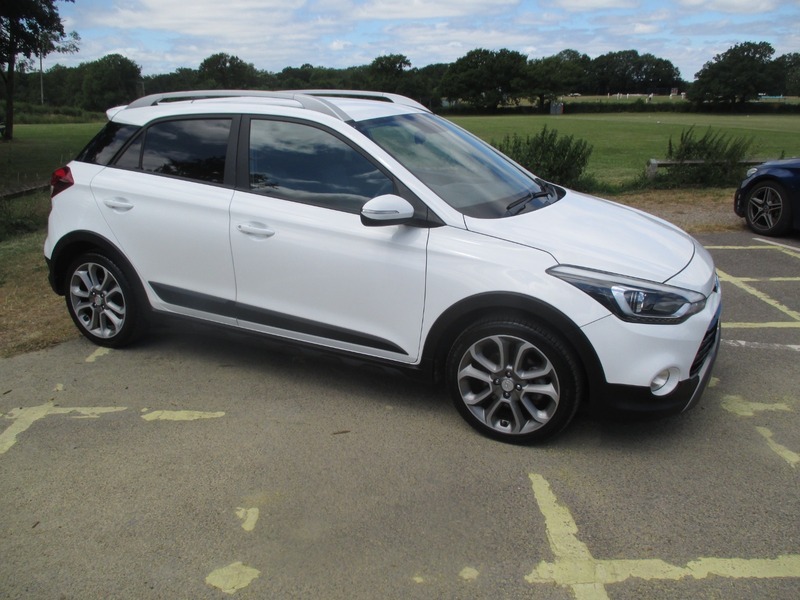 Hyundai I20 T-gdi Active White #4