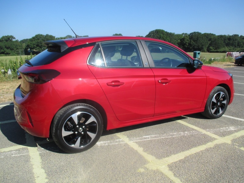 Vauxhall Corsa Se Nav Premium Red #6