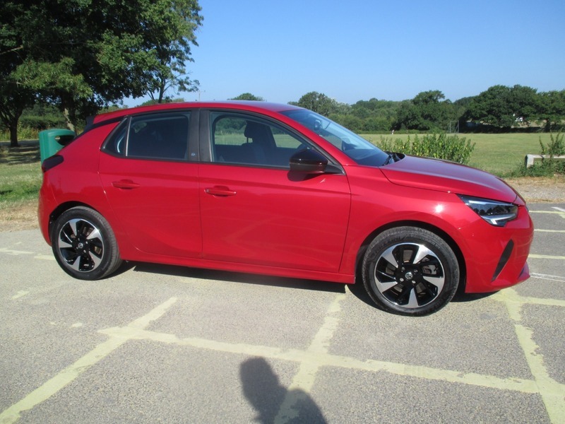 Vauxhall Corsa Se Nav Red #3