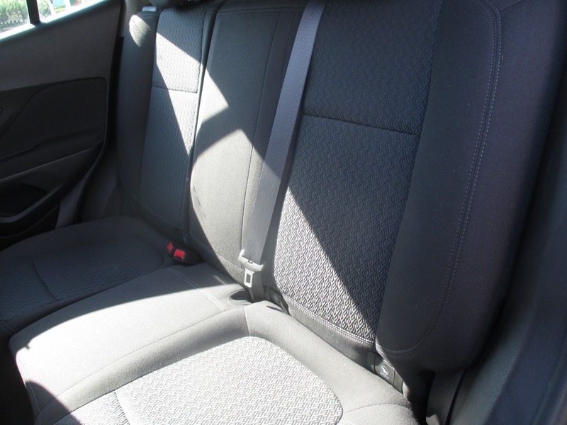 Vauxhall Mokka Design Nav White #29