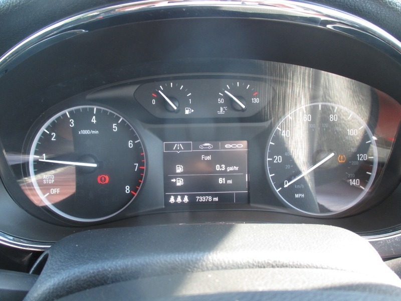 Vauxhall Mokka Design Nav White #37