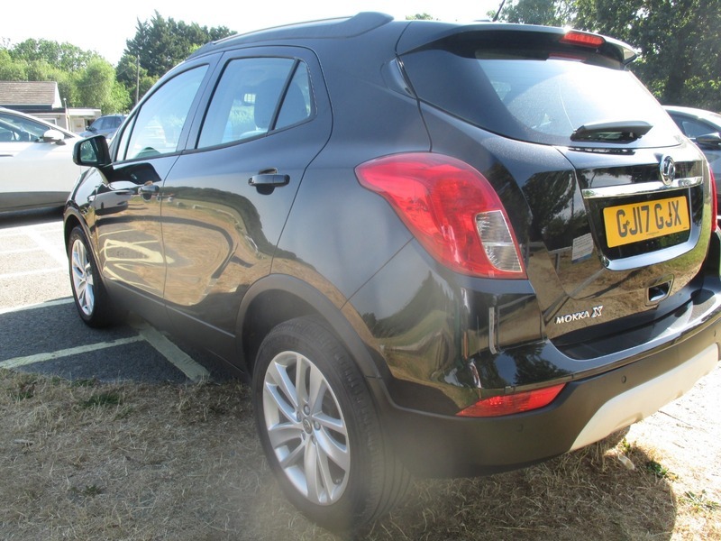 Vauxhall Mokka Design Nav White #11
