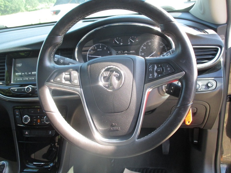 Vauxhall Mokka Design Nav White #34