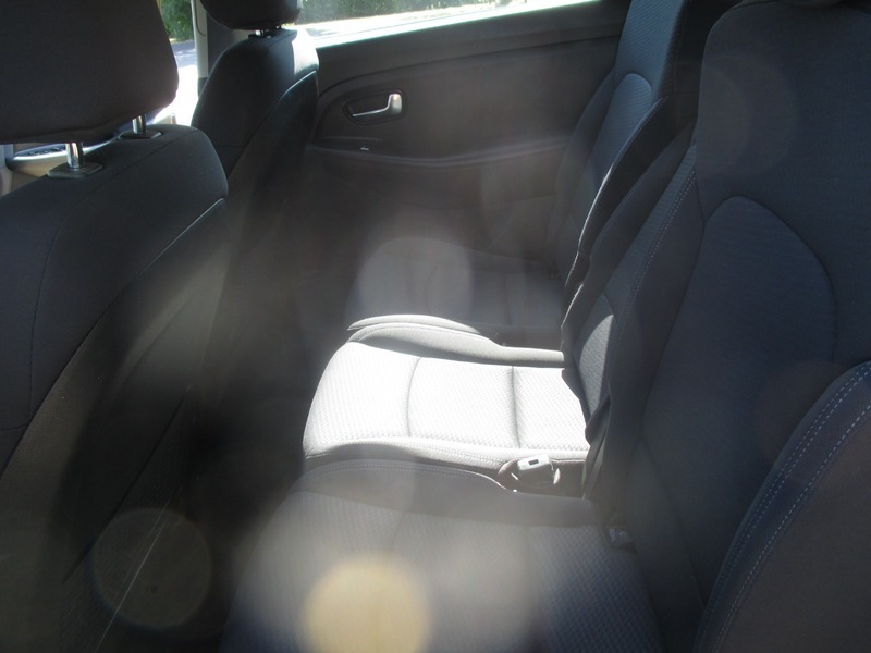 Kia Carens 2 Silver #28