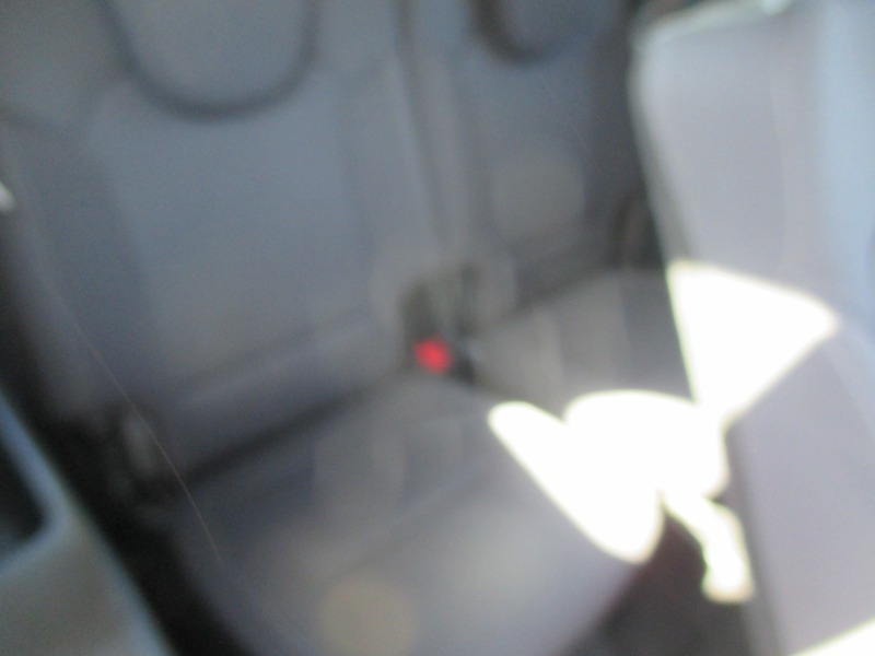 Kia Carens 2 Silver #25