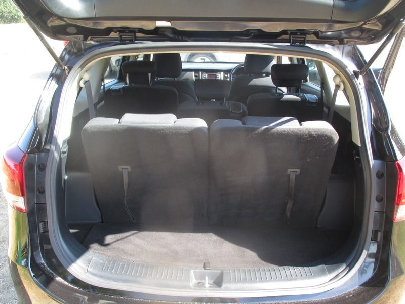 Kia Carens 2 Silver #26