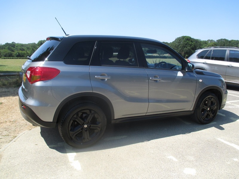 Suzuki Grand Vitara Sz-t Black #6