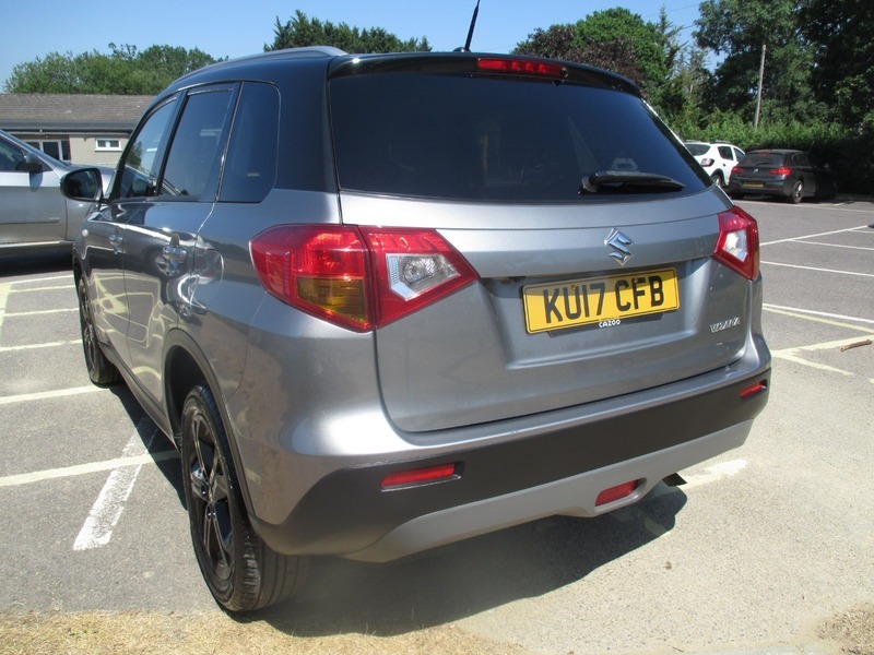Suzuki Grand Vitara Sz4 Black #11