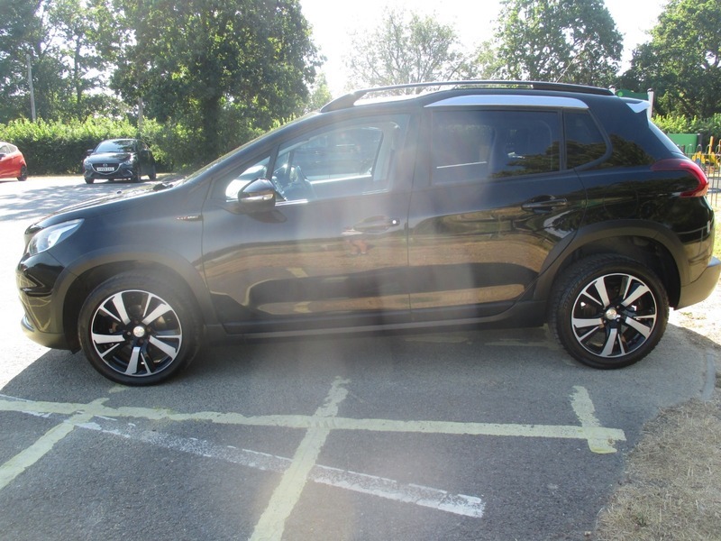Peugeot 2008 1.2 Active 2017 17 Red #14
