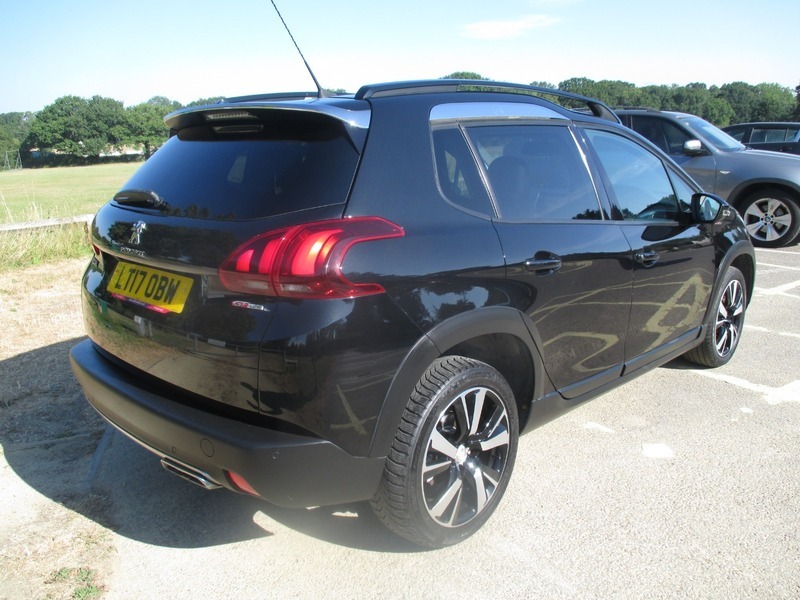 Peugeot 2008 1.2 Active 2017 17 Red #7