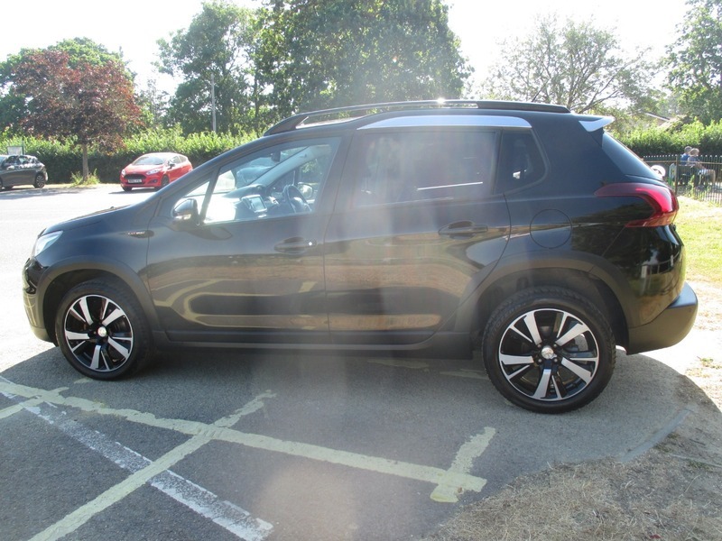 Peugeot 2008 1.2 Active 2017 17 Red #13