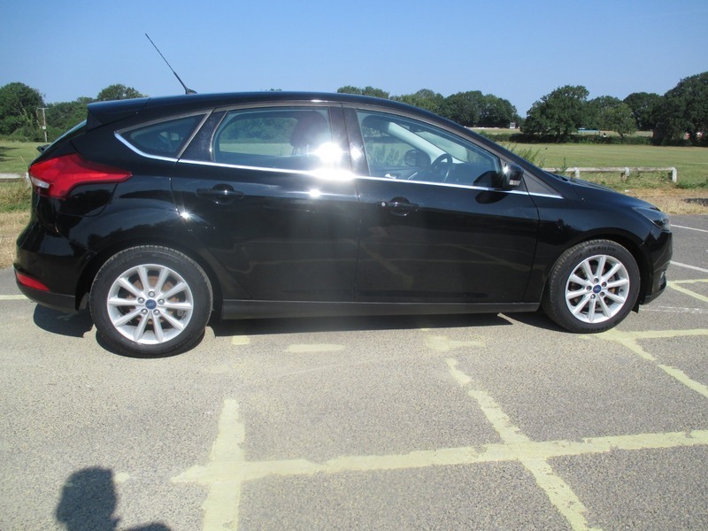 Ford Focus Titanium Tdci Black #5