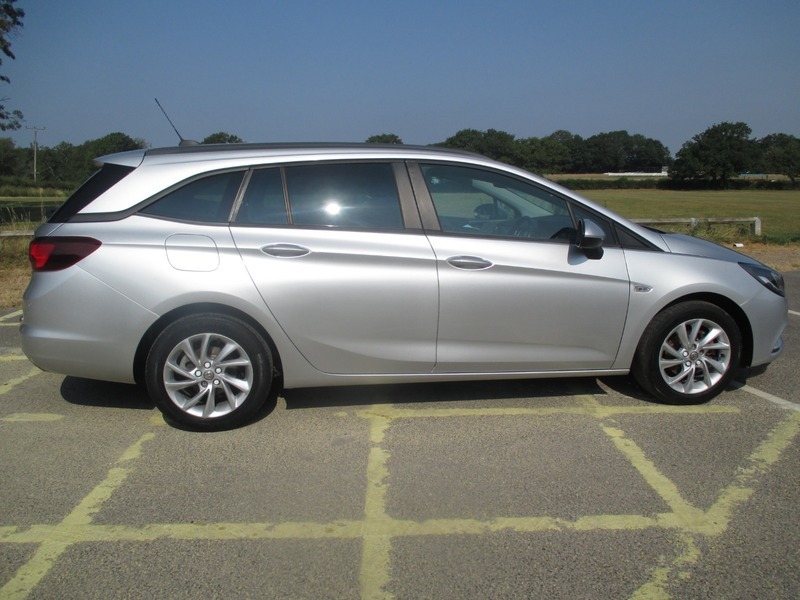 Vauxhall Astra Tech Line Nav Cdti Silver #5