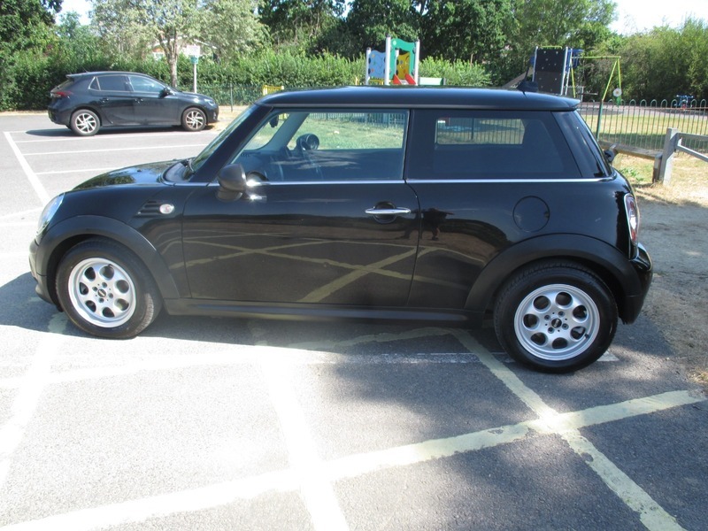 Mini Hatch 1.6 Cooper Suv Euro 5 Ss 122 Blue #16