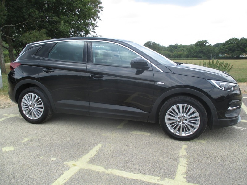 Vauxhall Grandland X Sport Nav S S Black #3