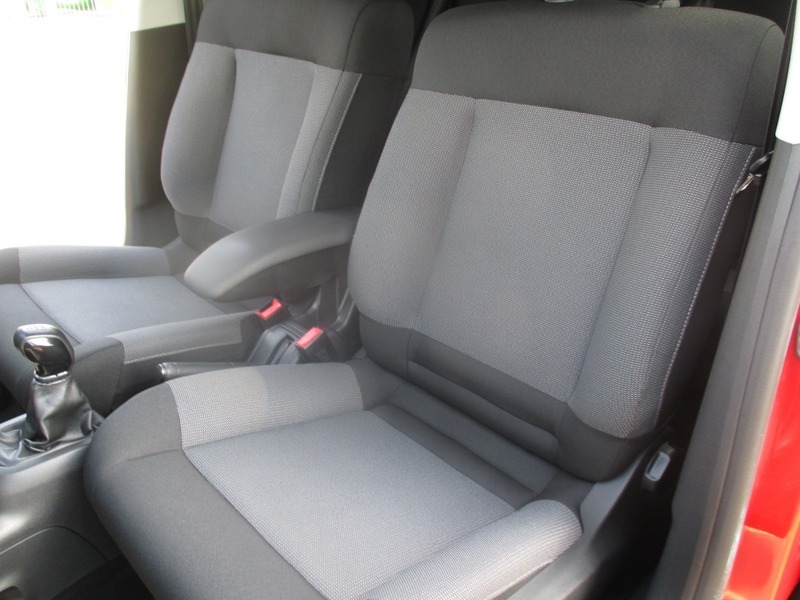 Citroen C4 Cactus 1.2 Puretech 110 Feel Black #30