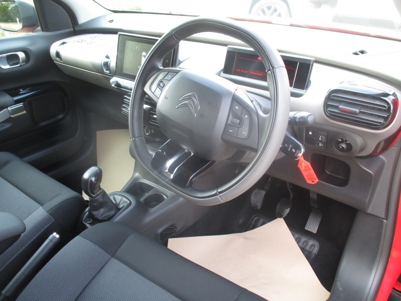 Citroen C4 Cactus 1.2 Puretech 110 Feel Black #20