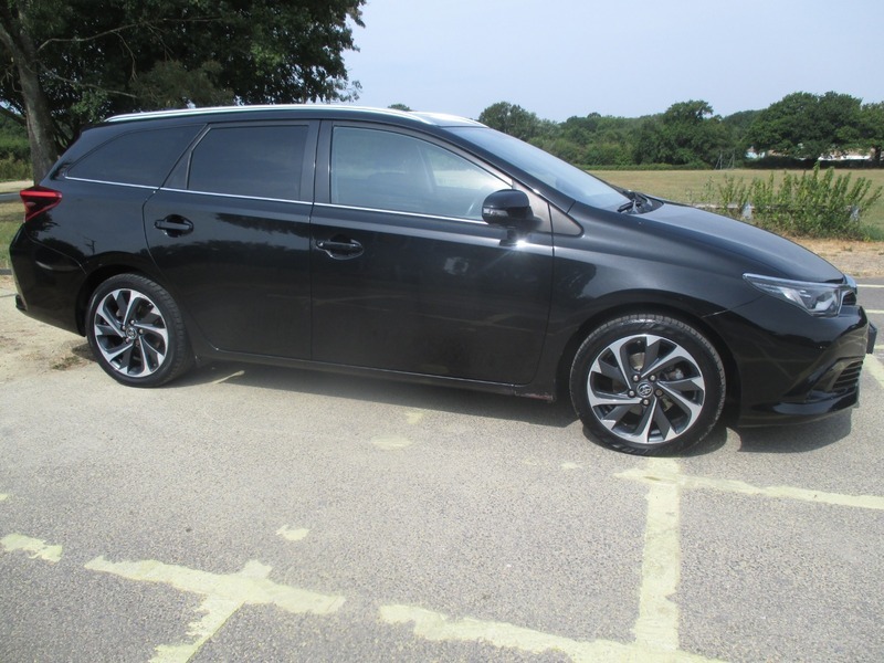 Toyota Auris Vvt-i Design Touring Sports Black #3