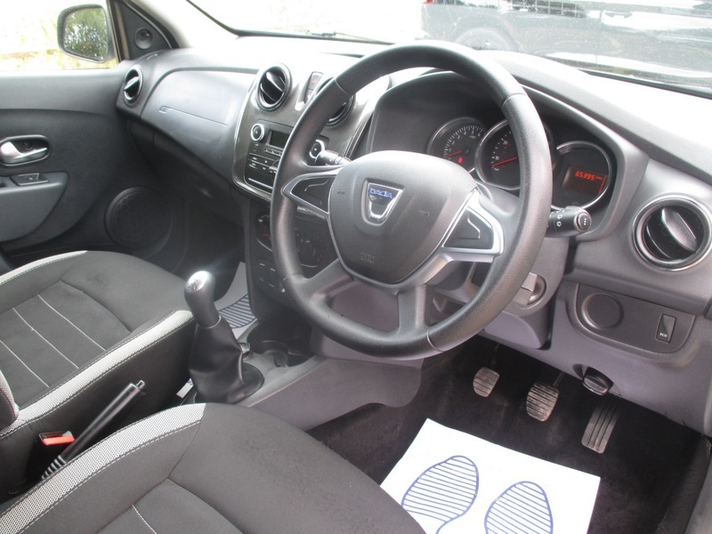 Dacia Sandero Stepway 0.9 Tce Laureate - 2018 18 Blue #21