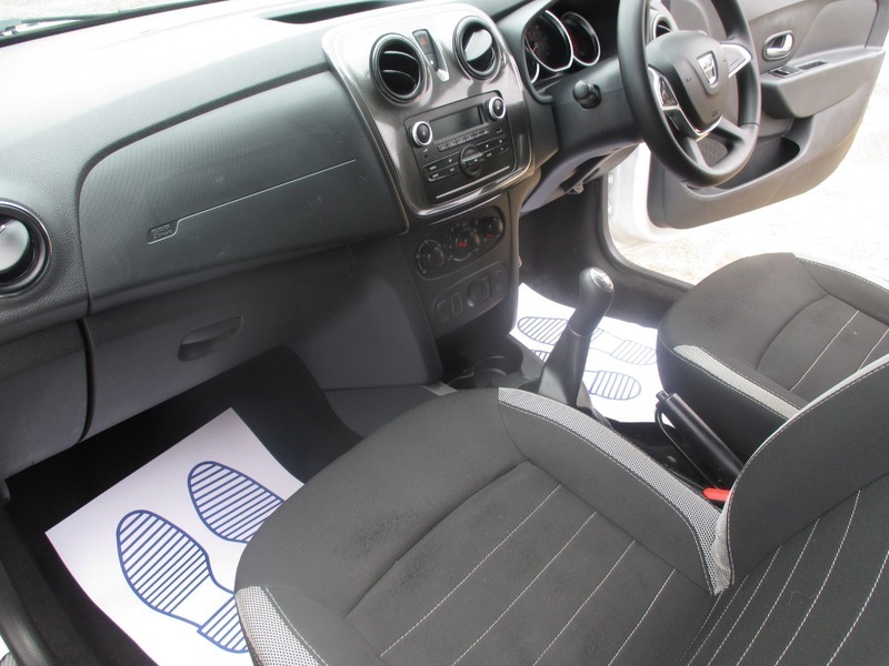 Dacia Sandero Stepway 0.9 Tce Laureate - 2018 18 Blue #29